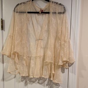 22/24 Lace Kimono